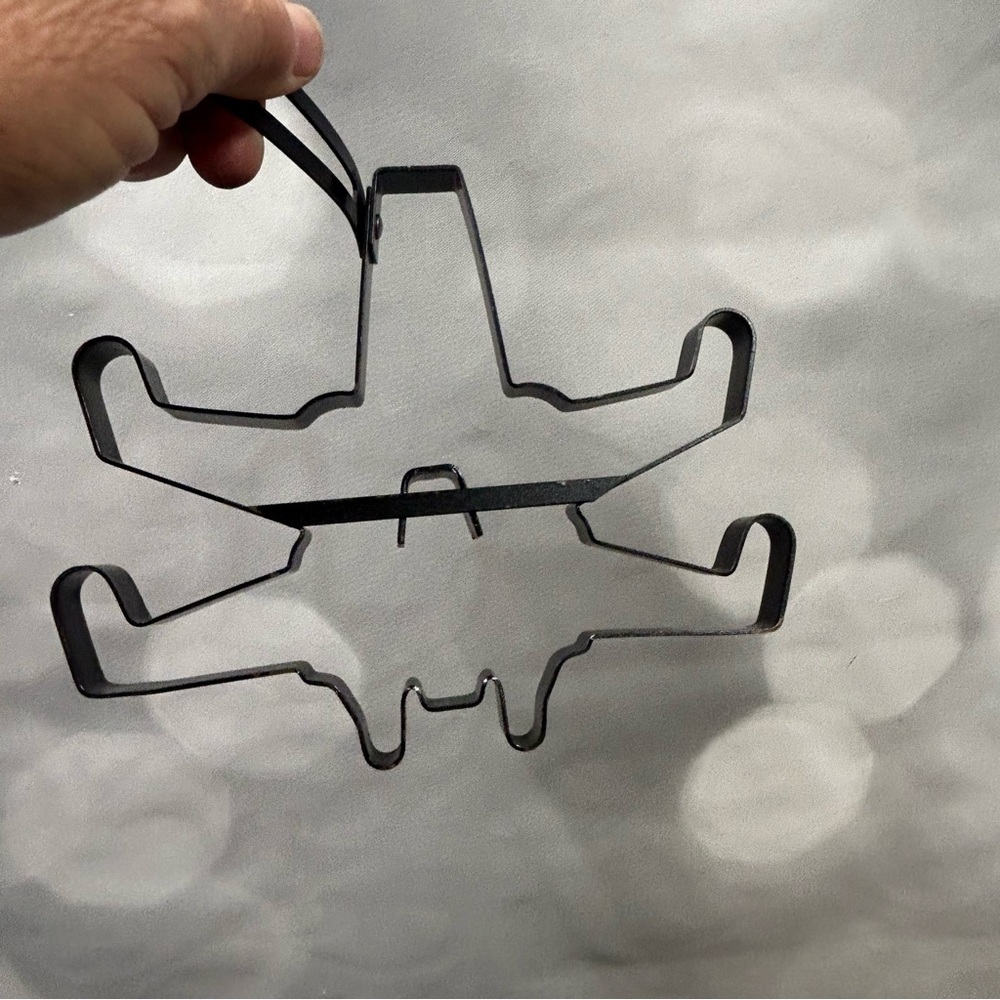 NWOT Star‎ Wars X Wing metal pancake form with pivoting hand holder
